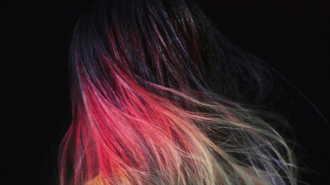 Что такое вибрирующий цвет волос